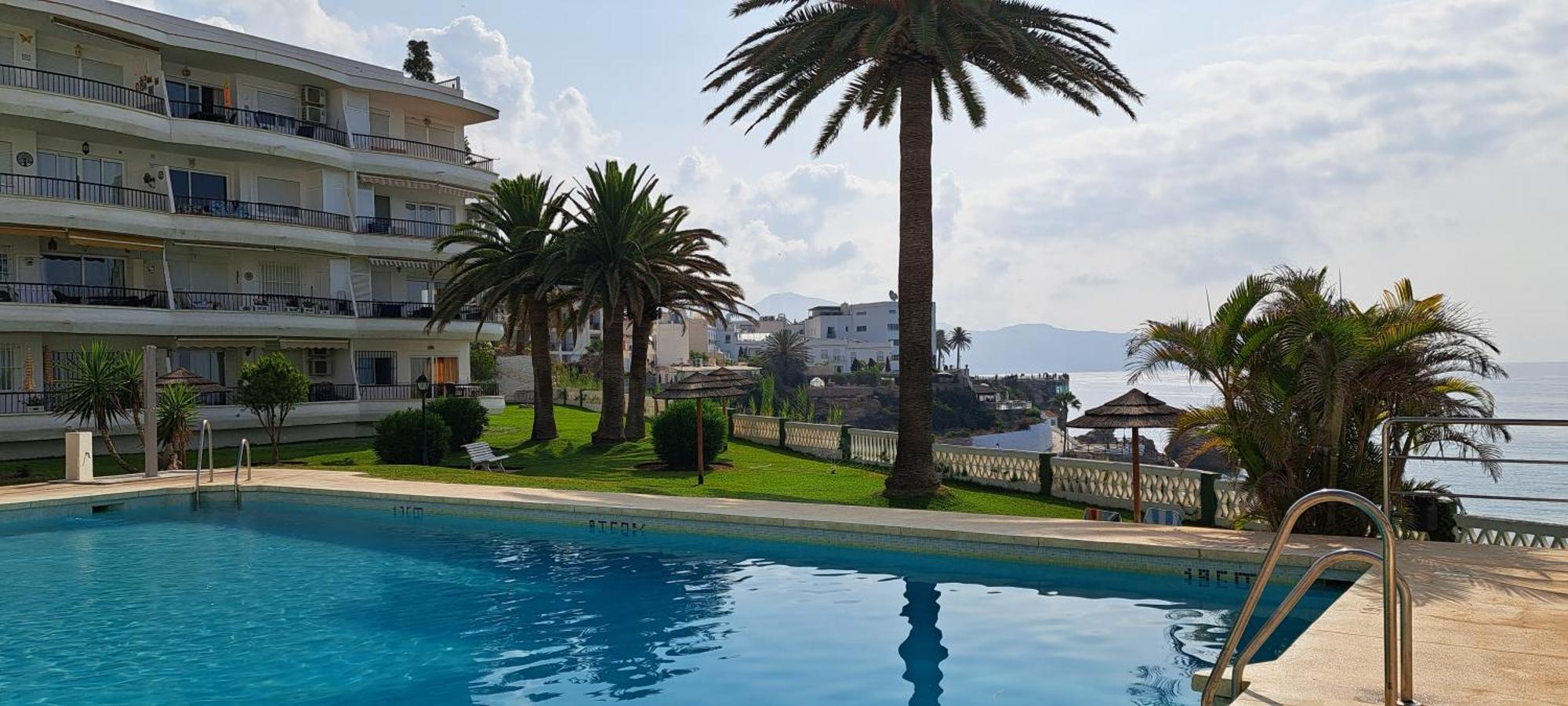 Acapulco Playa Beautiful Seaview Appartement Nerja Buitenkant foto