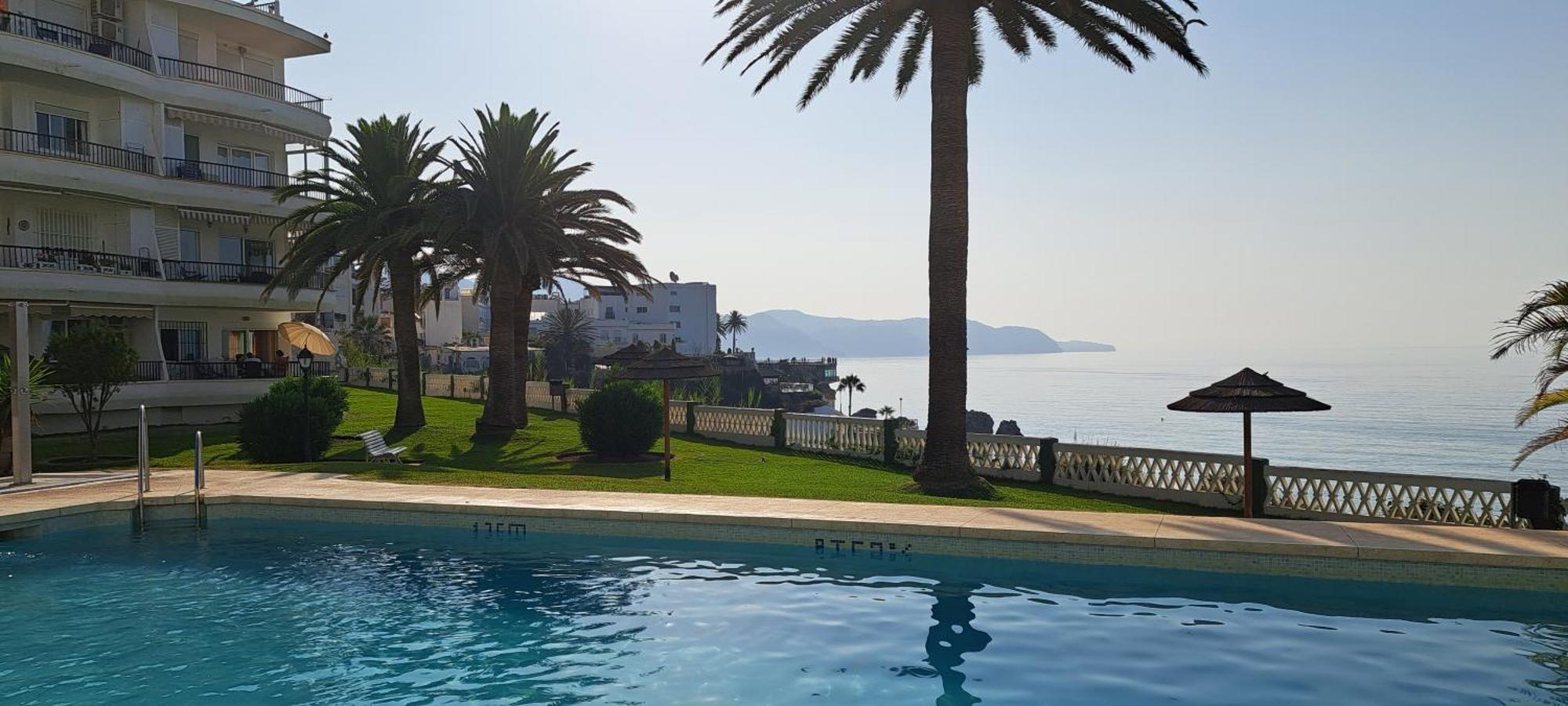 Acapulco Playa Beautiful Seaview Appartement Nerja Buitenkant foto