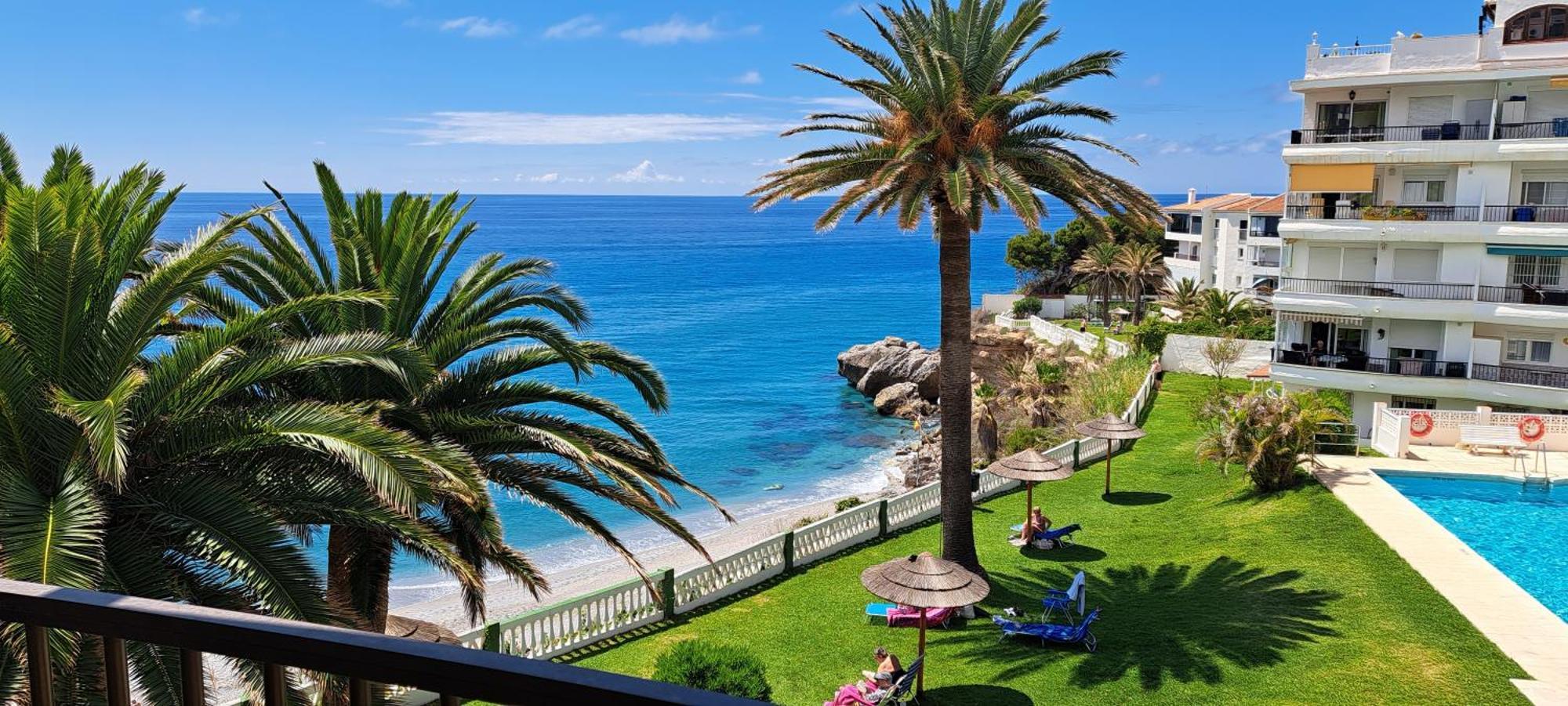 Acapulco Playa Beautiful Seaview Appartement Nerja Buitenkant foto